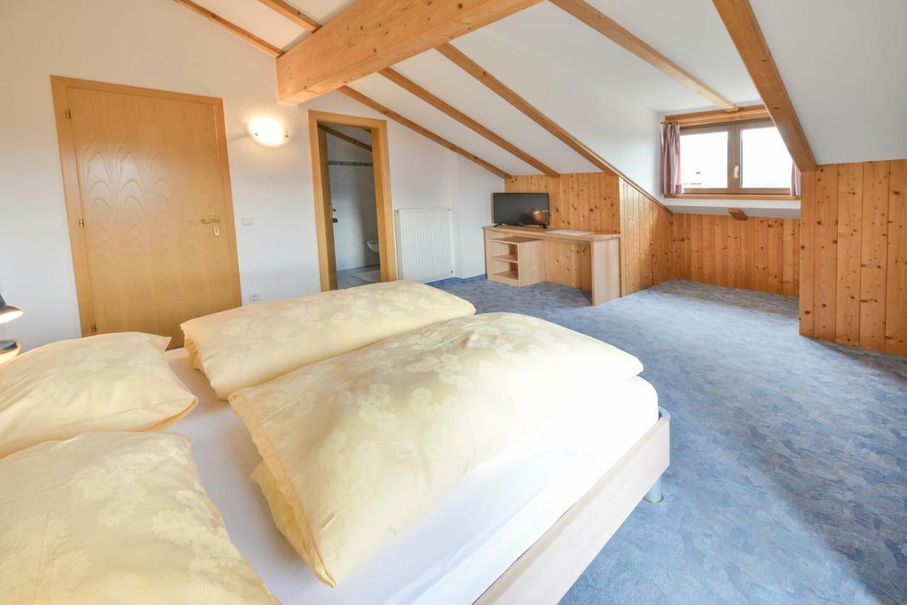 Gasthof Ebner Pfiffikus Aldino Bagian luar foto